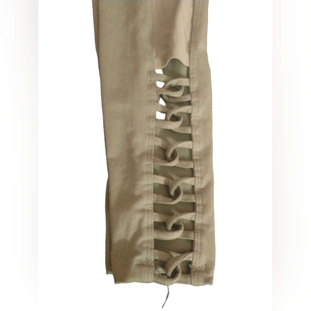 Balance Collection Women's Olive Light Green Mesh Criss Cross Leggings Medium - Picture 7 of 13
